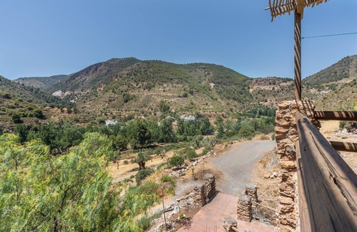 Torviscon Apartment | Apartment 'Lola' with Mountain Views, Private Terrace and Wi-Fi