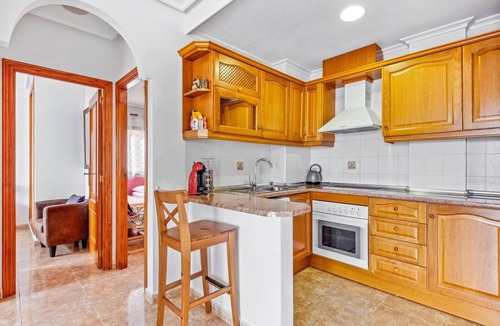 La Regia Apartment | Apartment 'Mandarín Playamarina 2' with Shared Pool, Wi-Fi and Air Conditioning