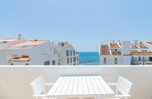 Altea Apartment | Apartment 'Penthouse Center Altea' with Sea View, Wi-Fi and Air Conditioning