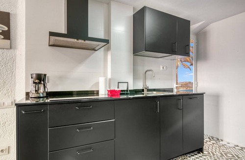 Platja de l'Arenal Apartment | Apartment 'Rincon Del Arenal' with Sea View, Wi-Fi and Air Conditioning