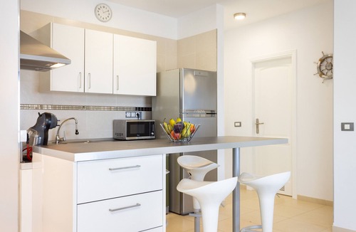 Bajamar House | Apartment 'Salitre- Armonía Park, Bajamar' with Sea View, Terrace and Wi-Fi