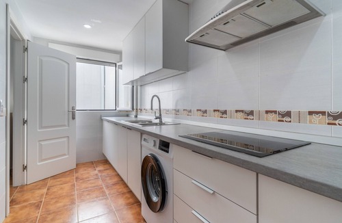 La Herradura Apartment | Apartment 'Sol y Playa' with Wi-Fi