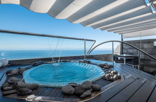 La Corujera Apartment | Apartment "SPR Ático" with Whirlpool, Terrace, Sea View & Wi-Fi