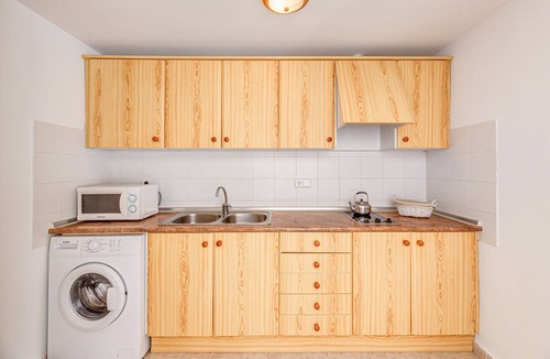 Cala Serena Apartment | Apartment with Air Conditioning, Pool, Wi-Fi, Balcony, and Near the Beach