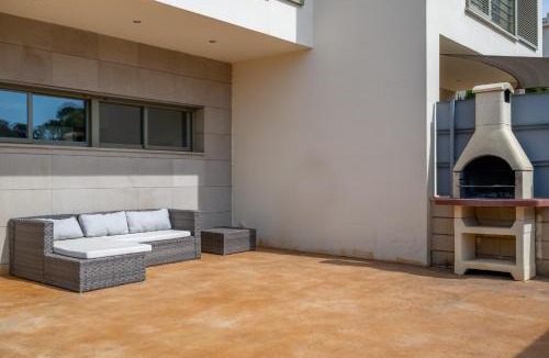 Puig de Ros Villa | Astur - Moderno Chalet Con Piscina