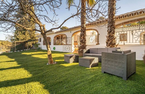 Guaro House | Awesome home in Guaro