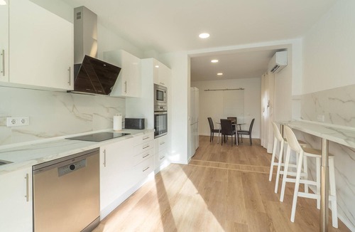 Marratxi House | Awesome home in Palma with private swimming pool, can be inside or outside