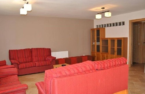 Blanco House | Awesome home to big families or friends group in Salamanca (VuT. 37/0000106)