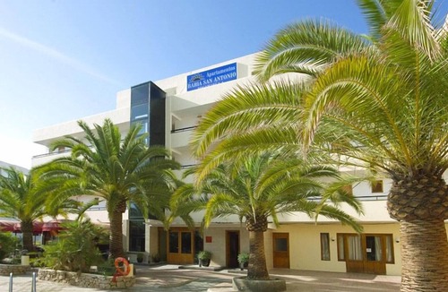 San Antonio Bay Apartment | Bahia de San Antonio