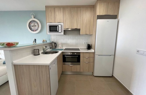 Sitio de Calahonda Apartment | Beachfront Apartment with Garden Access – Dona Lola, Calahonda (Mijas Costa) CS127