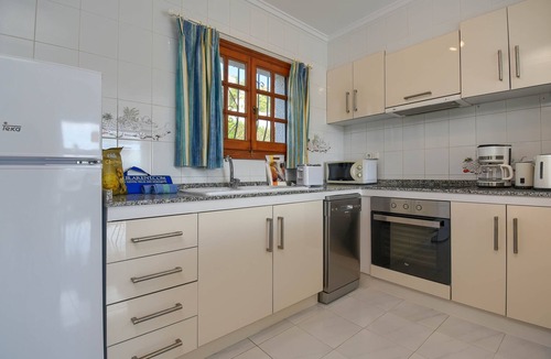 Pedreguer House | Beautiful and comfortable house with communal pool in Denia, Costa Blanca, Spain for 6 persons