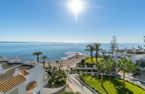 Dehesa de Campoamor Apartment | Beautiful apartment for 4 guests with WIFI, A/C, pool, TV and terrace