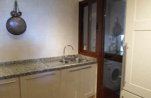 La Herradura Apartment | Beautiful apartment in urbanisation of ‘Cármenes Del Mar, La Herradura,