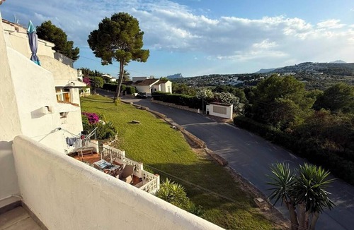 Teulada House | Beautiful bungalow in Moraira. Beach and mountains all in one. Water as clear as a swimming pool.