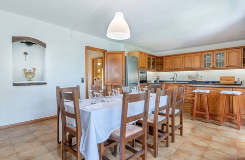 Pedruscada Villa | Beautiful Country House "Can Cancus" in Nature with Rooftop Terrace, Garden & Wi-Fi