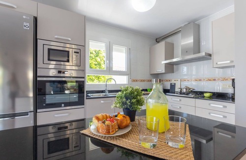 Riumar House | Beautiful private villa for 8 people with WIFI, private pool, A/C, TV and patio