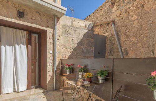 Costitx House | Beautiful private villa for 4 people with hot tub, A/C, WIFI, TV, terrace and panoramic view