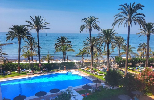 Marbella Seafront Promenade Apartment | Beautiful Studio on the beach in the centre of Marbella in the exclusive SKOL