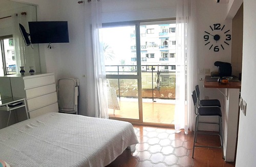 Marbella Seafront Promenade Apartment | Beautiful Studio on the beach in the centre of Marbella in the exclusive SKOL