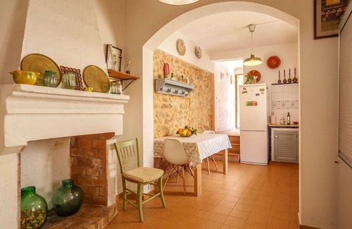 Binissalem House | Beautiful villa for 4 people with A/C, WIFI, TV and patio
