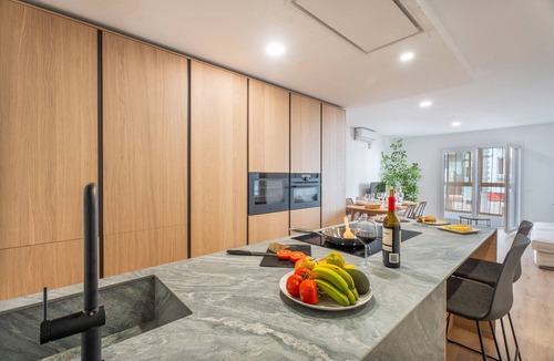 Alcala Apartment | Bellavista 1B Holiday Apartment with Balcony, Wi-Fi and Air Conditioning