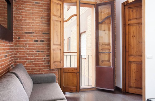 La Sagrada Familia House | Best Location Sagrada Familia Classic Apartment With A/C and