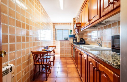 Vinaros Apartment | 'Blau Mar' Apartment with Sea Views and Wi-Fi