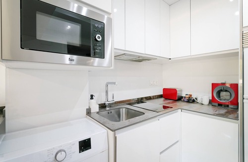 Playa de San Juan Apartment | 'Boliche' Apartment with Shared Pool, Wi-Fi, and Air Conditioning
