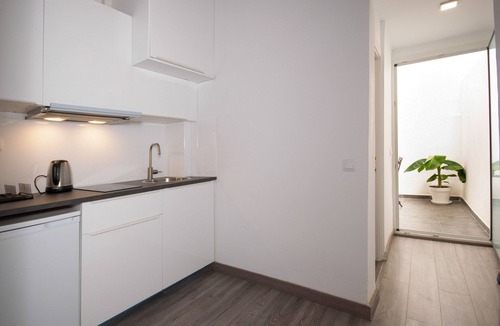 Collblanc y La Torrassa Apartment | Bonito Apartamento CON Terraza