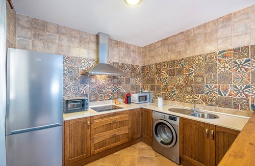 San Ambrosio Villa | Brand-New House in Idyllic Location – Finca Encanto