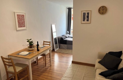 L'Hospitalet de Llobregat Apartment | Bright loft with elevator "15 minutes from downtown" (excellent location)