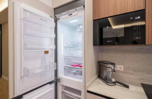 Rivas-Vaciamadrid Apartment | Bright Designer Apartment Near Gran Vía & Plaza de España 3 Bedrooms