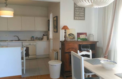 San Sebastian Apartment | Bright apartment in Donosti, registration no.: ESS02541