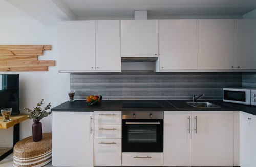 Jerez de la Frontera Old Town Apartment | Bright, modern apartment in central Jerez, 1 bedroom, sleeps 4, pets allowed
