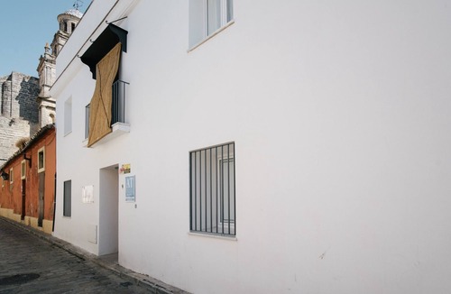 Jerez de la Frontera Old Town Apartment | Bright, modern apartment in central Jerez, 1 bedroom, sleeps 4, pets allowed