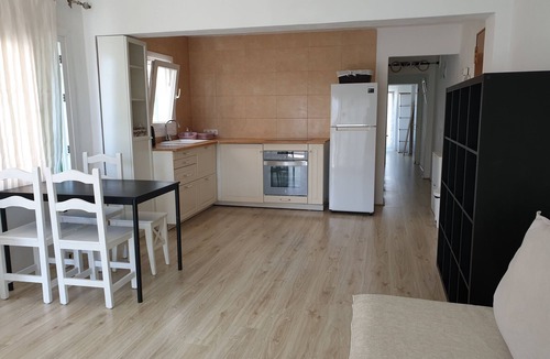 Cala Bona Apartment | Bright Seaside Apartment in Cala Millor | Beach Nearby