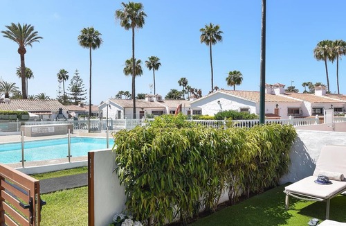 Maspalomas Apartment | Bungalow Santa Barbara EMC2 by VillaGranCanaria
