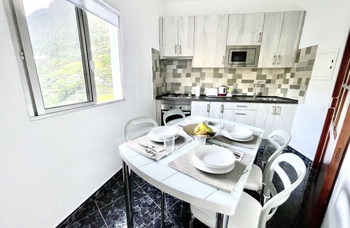Hermigua Ski Chalet | Ca' Yaya - Big House w/Terraces + Rooftop & Views