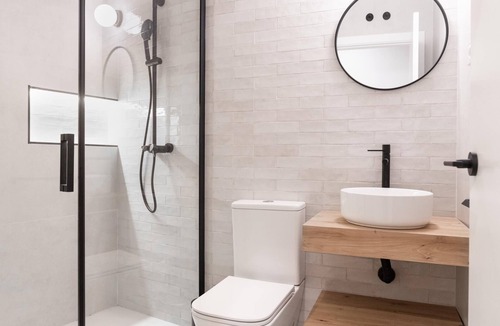 Lista Hotel | Calma Rooms by Charming II