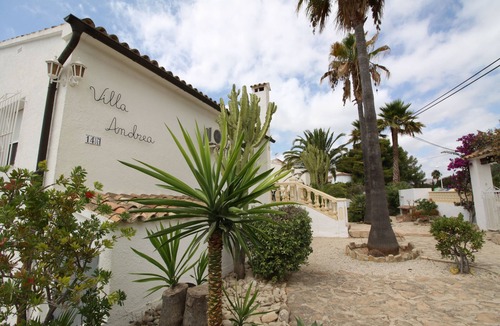 Casas de Torrat House | Calpe/Villa with private pool and beautiful garden, sauna, WiFi