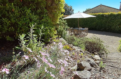 Les Planes d'Hostoles Villa | Can Bosquita – holiday home with pool, views and village within walking distance