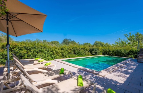 Ullaro Villa | CAN LLOBERA D'ULLARÓ - Spectacular country house with private pool - Free WiFi