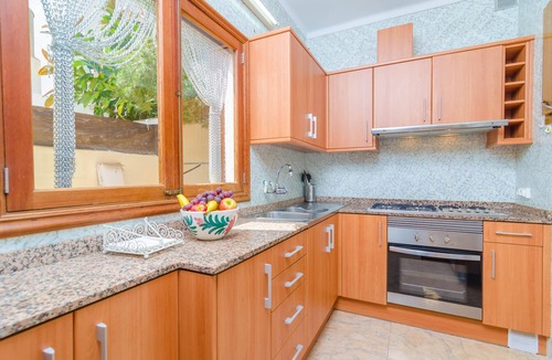 S'Illot-Cala Morlanda House | CAN PEDRO ROS - Lovely chalet with a terrace in s’Illot and free Wi-Fi