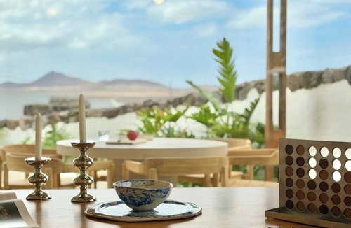 Urbanizacion Famara Villa | Canaryislandshost I Risco Suite Lanzarote