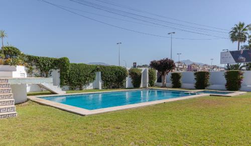 Saladillo-Benamara Apartment | Casa con jardín junto a la playa