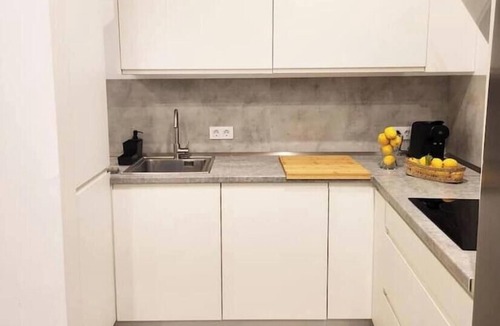 Los Remedios Apartment | Casa Deco Apartment recently-refurbished in a fantastic area