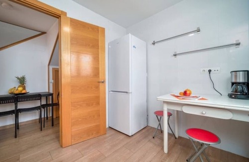 Pozuelo de Alarcon House | Casa Grande CasaCafé 20 Personas