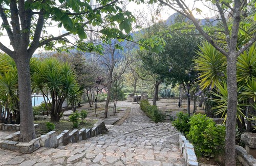 Jimera de Libar House | Casa Lirios