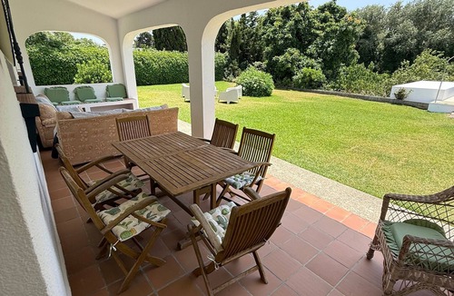 San Ambrosio House | Casa Los Alamos with Pool, Renovated Kitchen, Wi-Fi, and Terrace