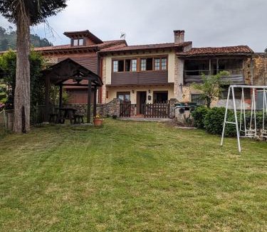 Infiesto House | CASA LUISA Biedes, Piloña